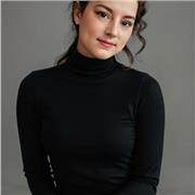 English Teacher Specializing in Custom Courses for Your Work and Life